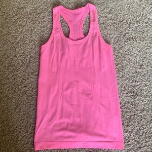 Lululemon Swiftly Tech Tank